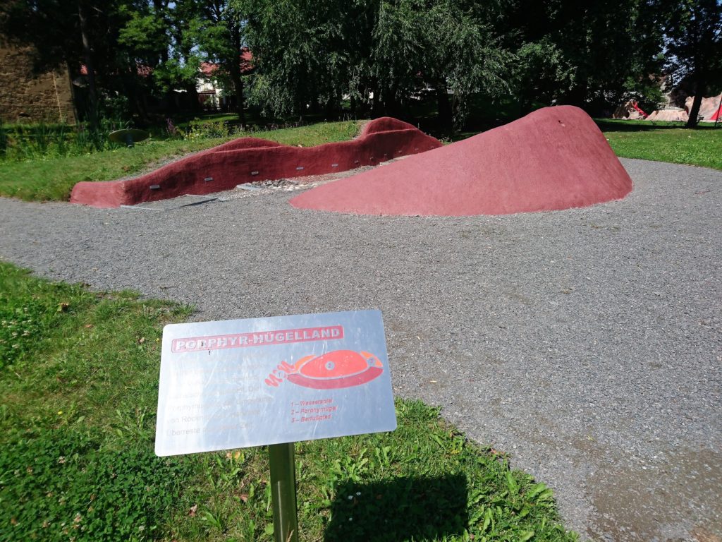 Geoerlebnisgarten_röcknitz Blick in den Geoerlebnisgarten des Geoportal Röcknitz
