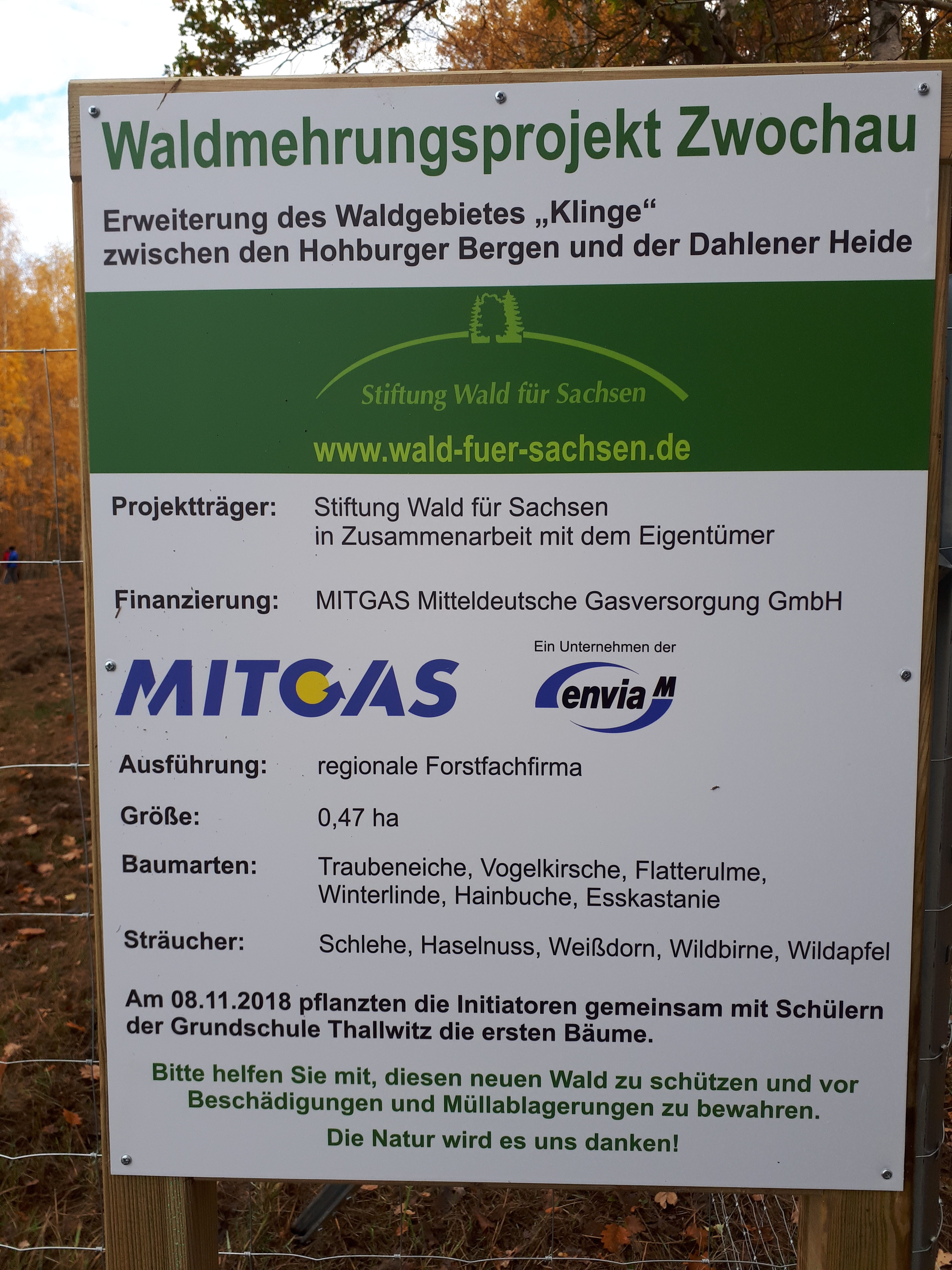 Schild zu Waldmehrungsprojekt Zwochau
