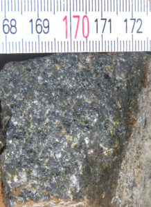 Detailaufnahme Gestein feinkristalliner Pyroxenquarzporphyr, Foto: Anja Hartmann Detailaufnahme Gestein feinkristalliner Pyroxenquarzporphyr, Foto: Anja Hartmann